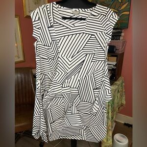 Niche Nilgun Derman Abstract Avant Garde Black &White Striped Mini Dress. Small.
